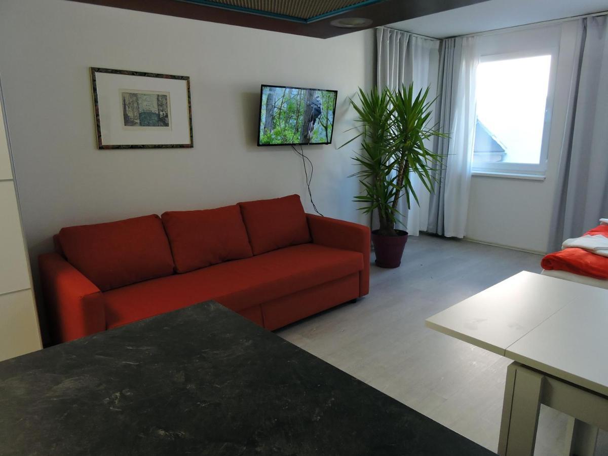 101 Athen, Studio Apartment, 38M2 1-4 Pers Klagenfurt am Woerthersee Bagian luar foto