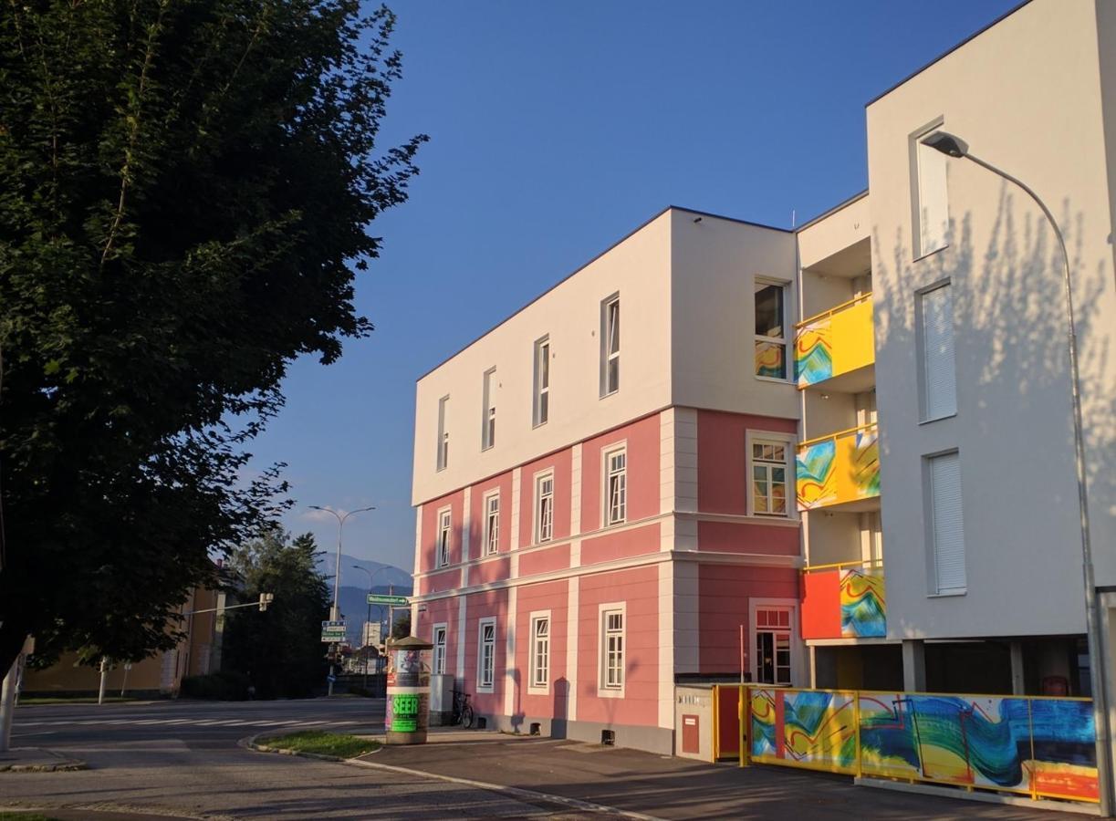 101 Athen, Studio Apartment, 38M2 1-4 Pers Klagenfurt am Woerthersee Bagian luar foto