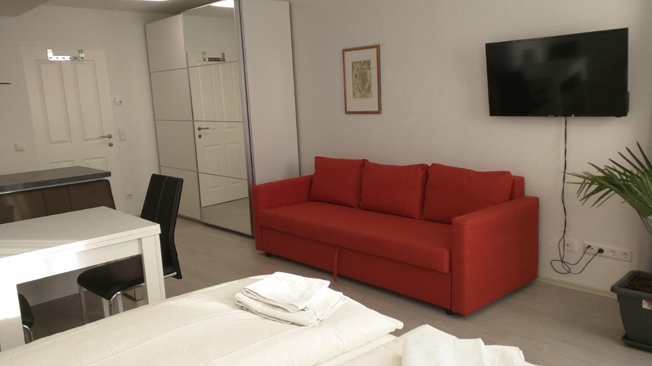101 Athen, Studio Apartment, 38M2 1-4 Pers Klagenfurt am Woerthersee Bagian luar foto