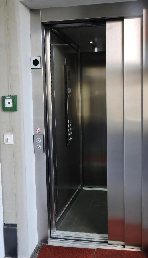 101 Athen, Studio Apartment, 38M2 1-4 Pers Klagenfurt am Woerthersee Bagian luar foto